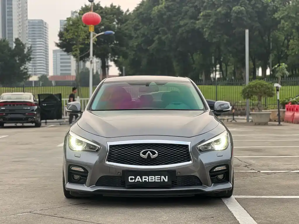 Infiniti Q50 2014 3.7L Luxury Sport