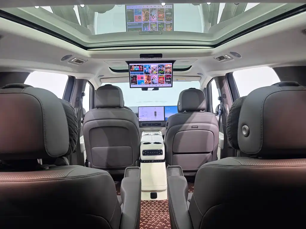 Li Auto MEGA 2024 Ultra