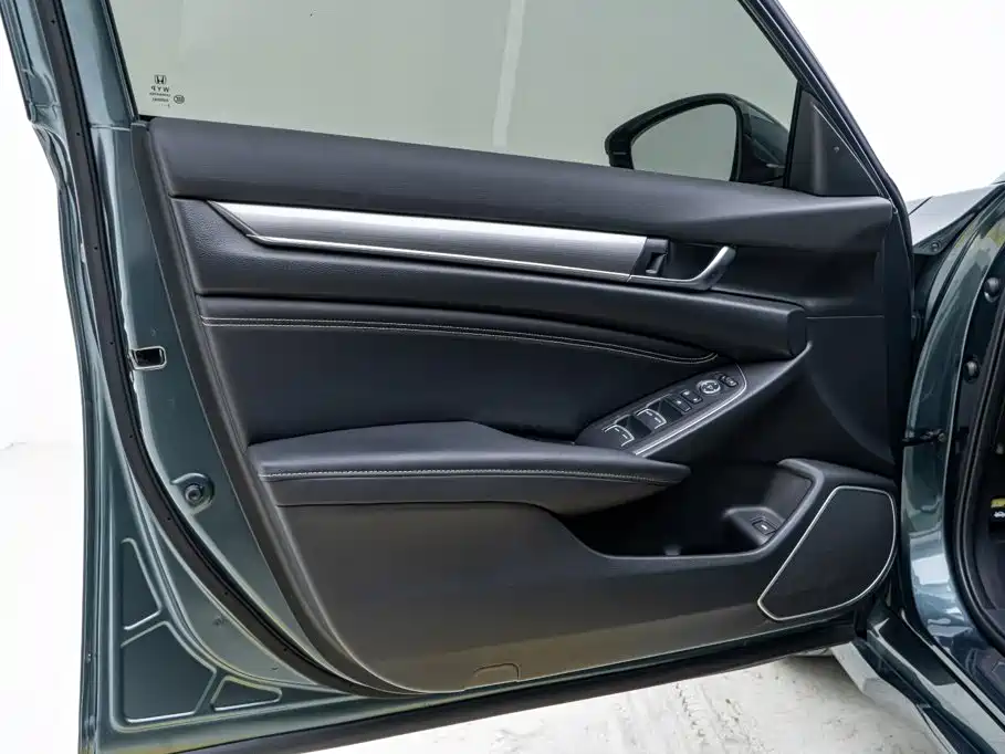 Honda Inspire 260TURBO Exquisite Edition, фото 12
