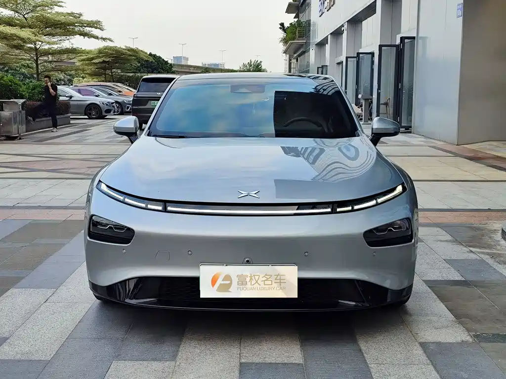 XPeng P7 — миниатюра 2