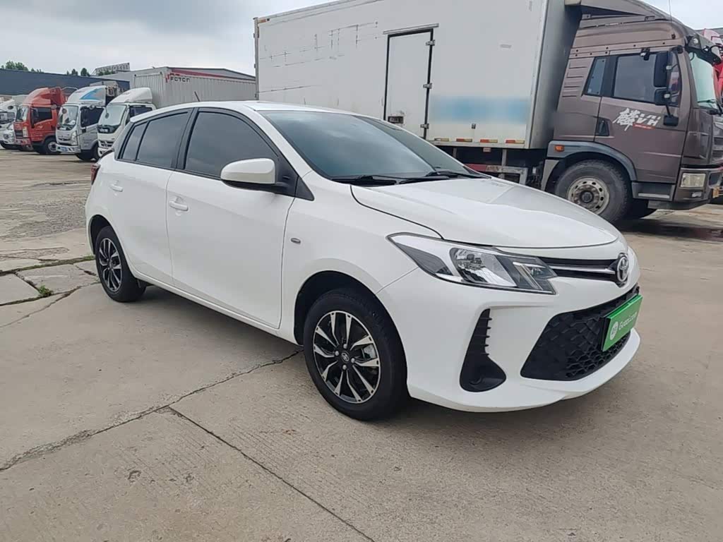 Toyota Vios FS 1.5 л 2022 г. Белый, пробег 37500 км