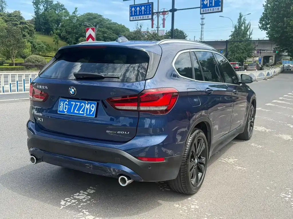 BMW X1 — миниатюра 6