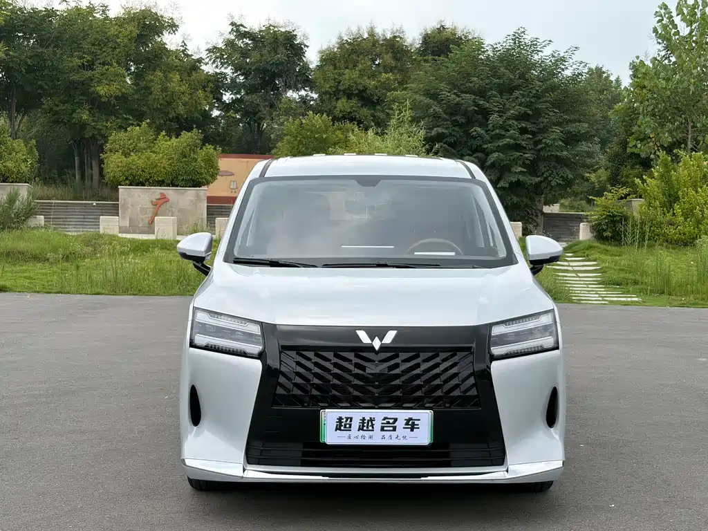 Wuling Звездный свет 730 Новая энергия — миниатюра 2