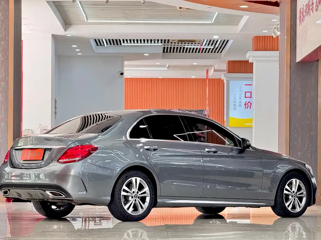 Mercedes-Benz C-Class C 200 L Sport Edition, фото 2