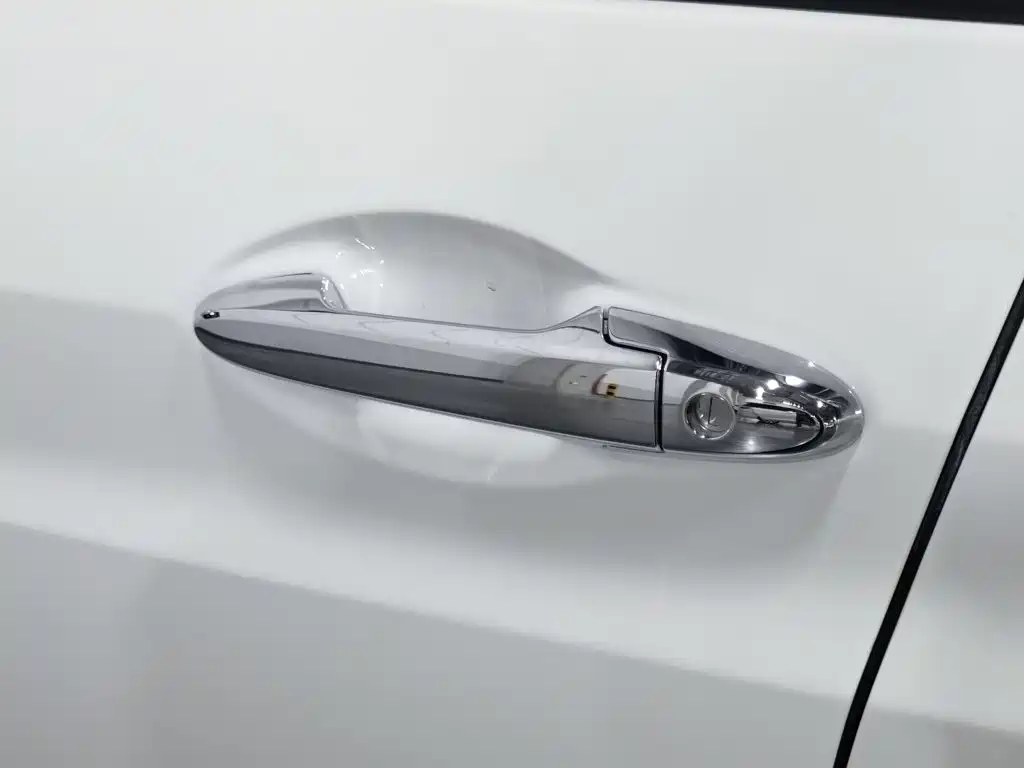 Honda Vezel — миниатюра 18