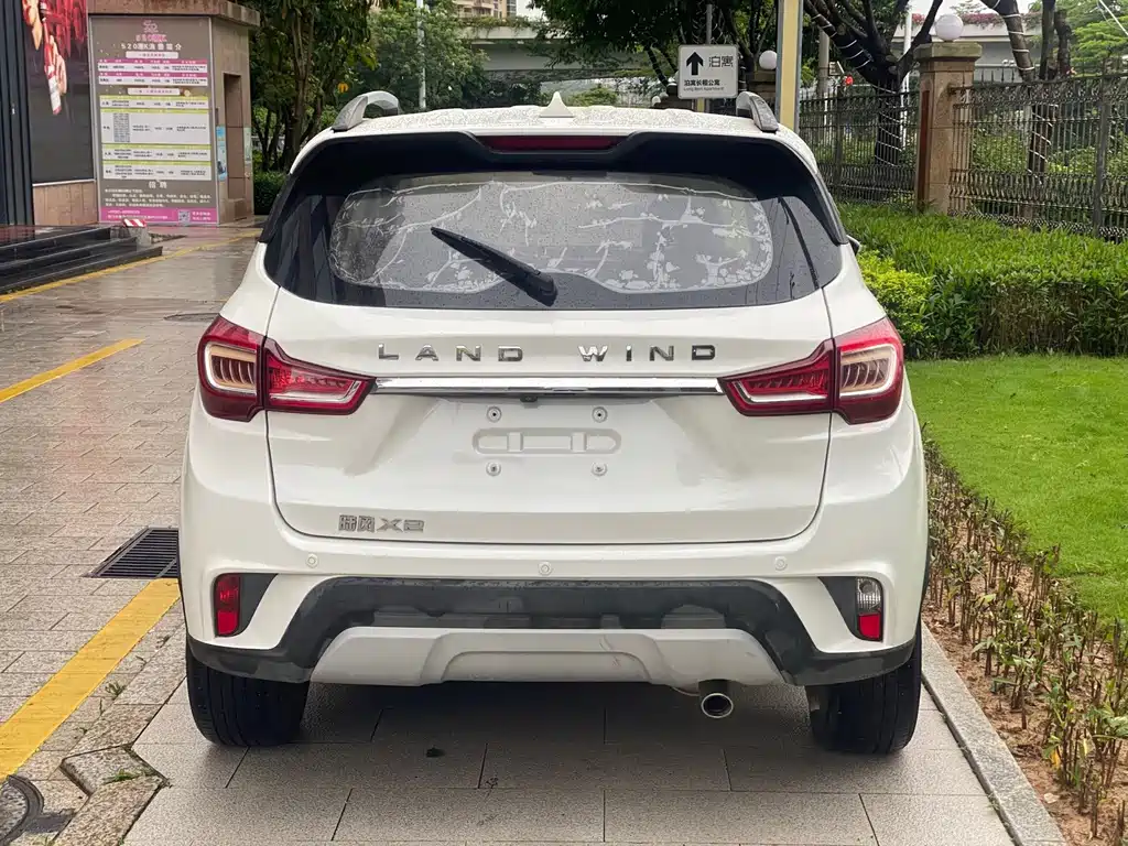 Landwind Landwind X2 — миниатюра 8