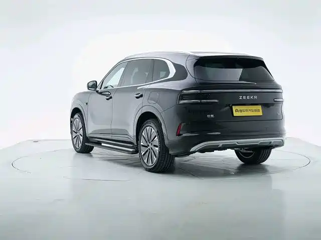 Zeekr 8X — миниатюра 6