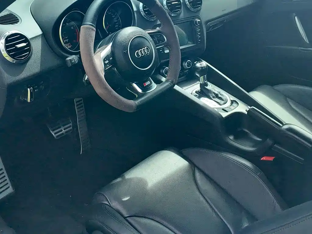 Audi TT TT Coupe 2.0TFSI quattro, фото 11