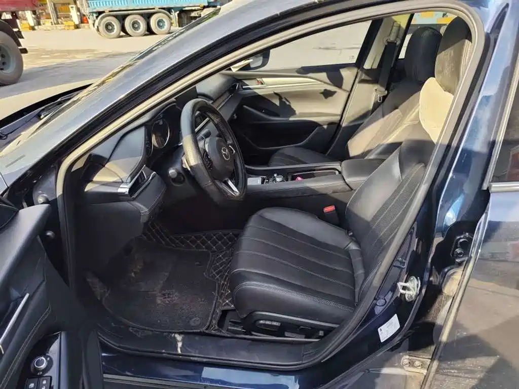 Mazda Atenza — миниатюра 9