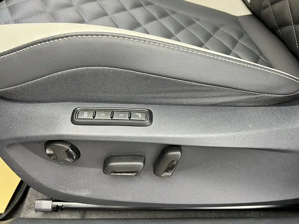 Volkswagen ID.6 Crozz — миниатюра 35