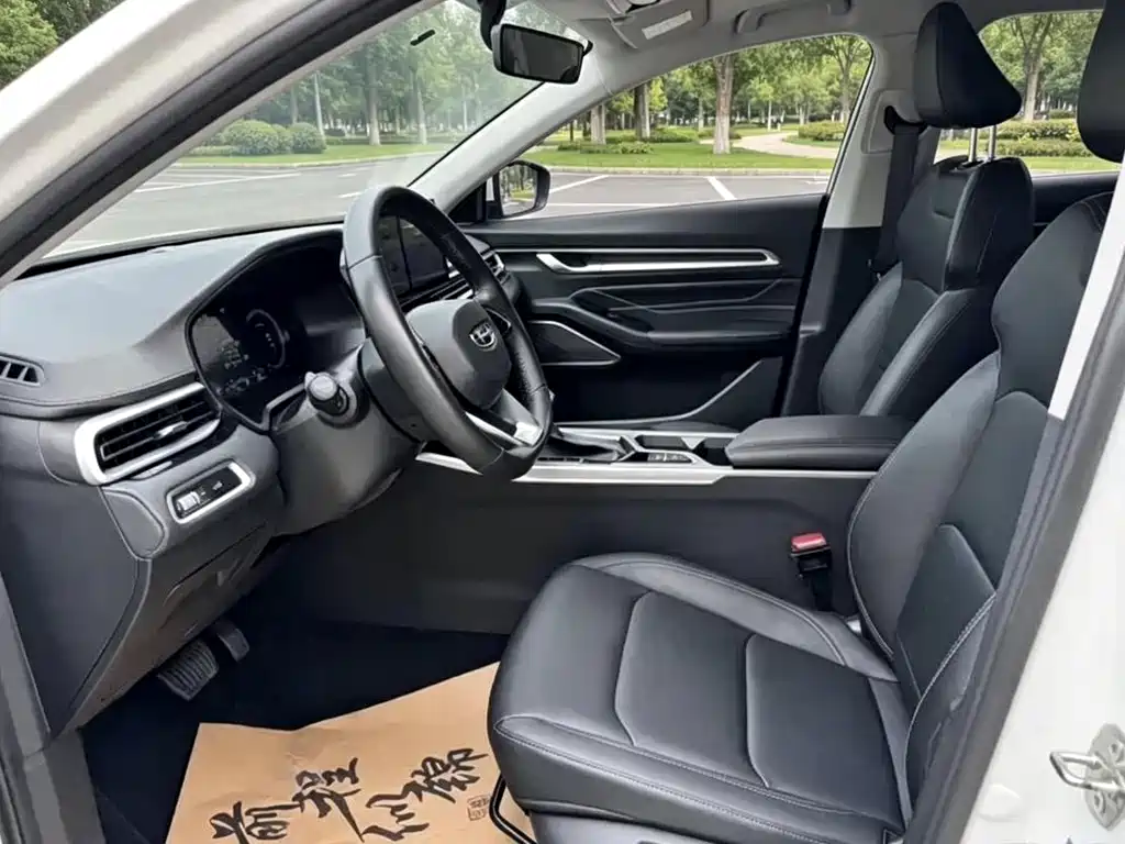 Geely Emgrand — миниатюра 4