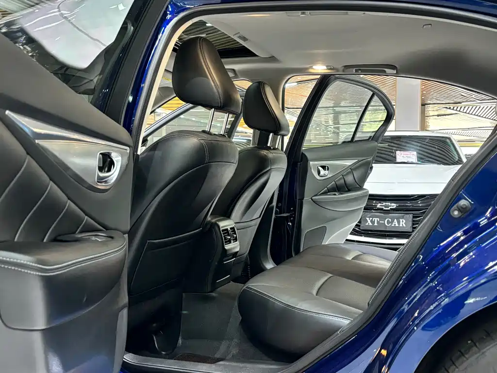 Infiniti Q50L — миниатюра 9