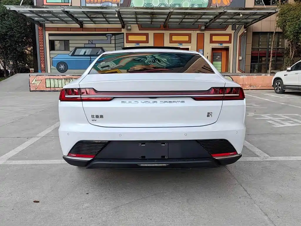 BYD Han — миниатюра 17