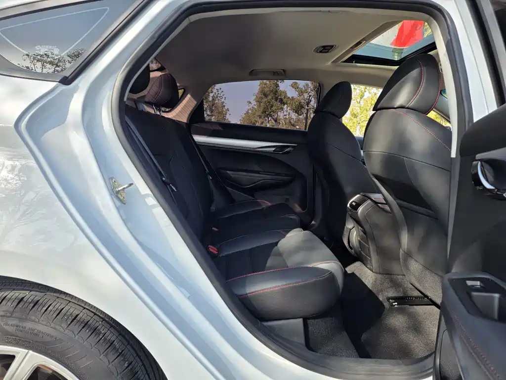 GEELY AUTOMOBILE BINRUI