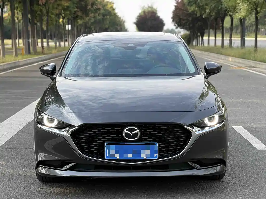Mazda 3 Axela — миниатюра 2