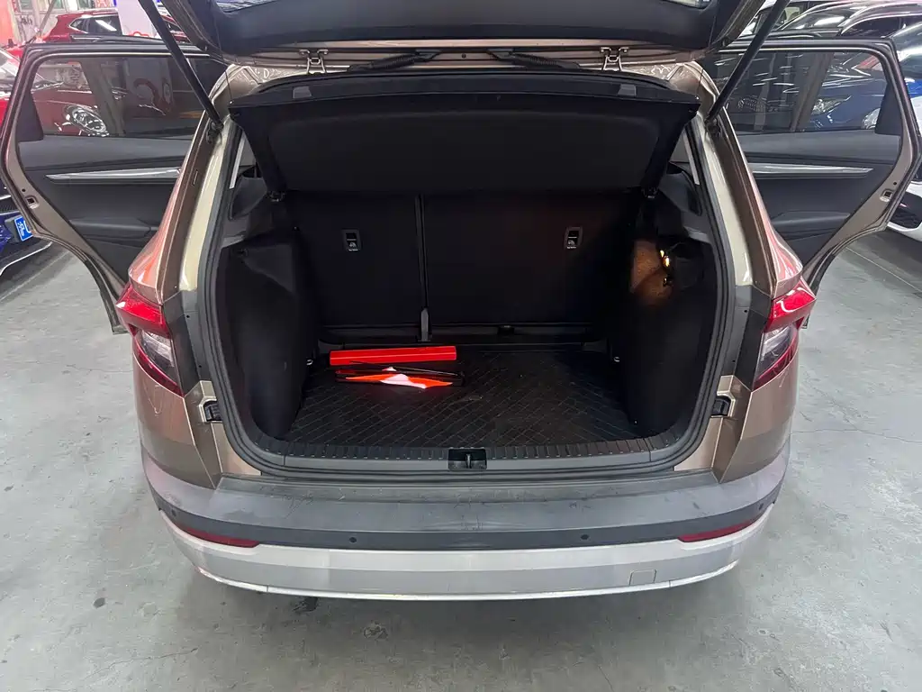 Skoda Karoq — миниатюра 15