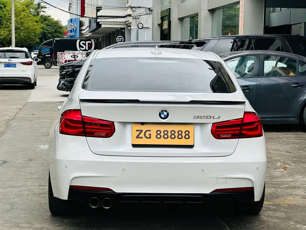 BMW 3 Series — миниатюра 5