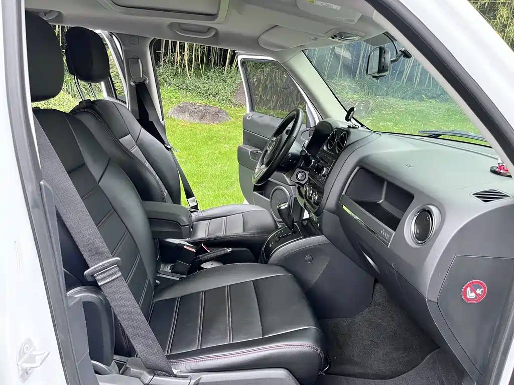 Jeep Patriot — миниатюра 16
