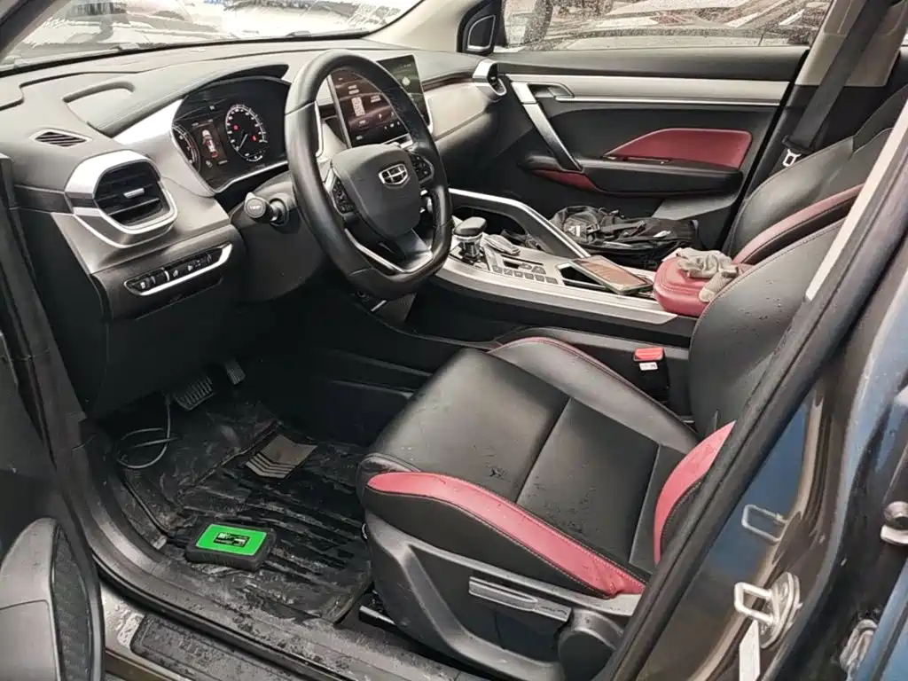 Geely Binyue — миниатюра 15