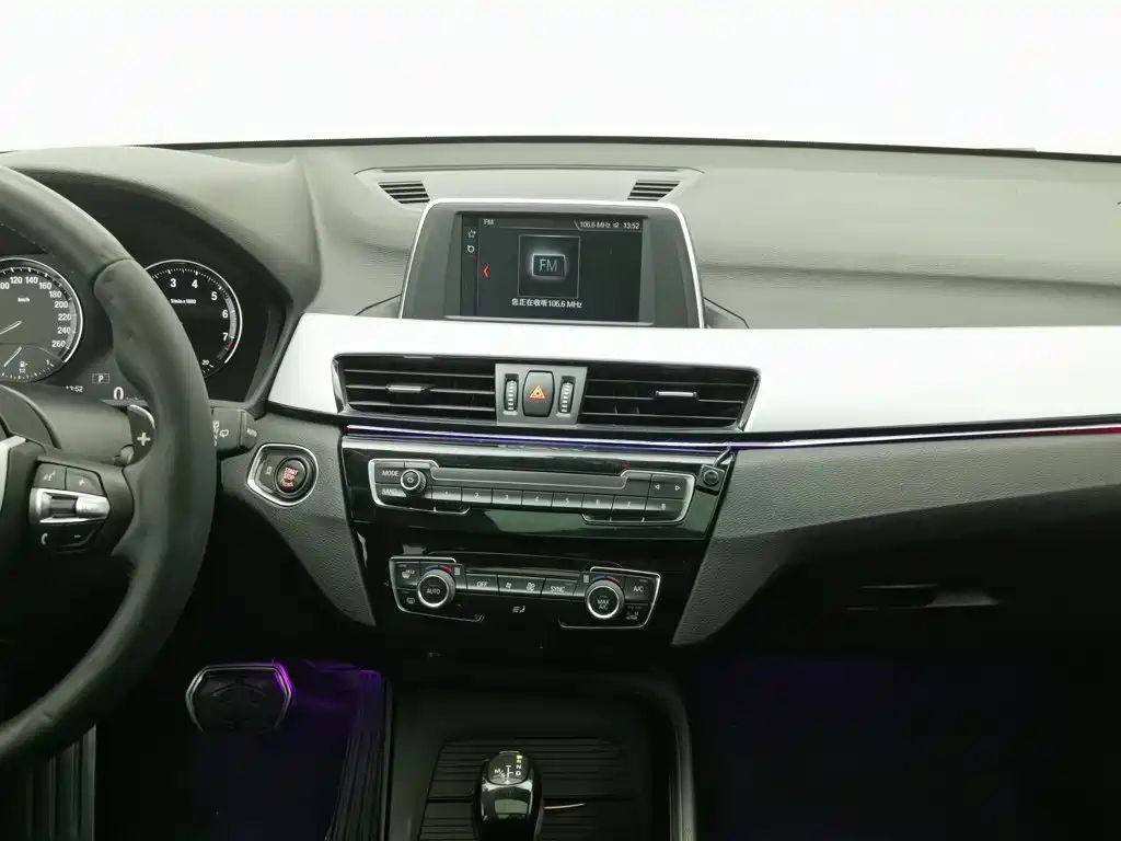 BMW X1 — миниатюра 12