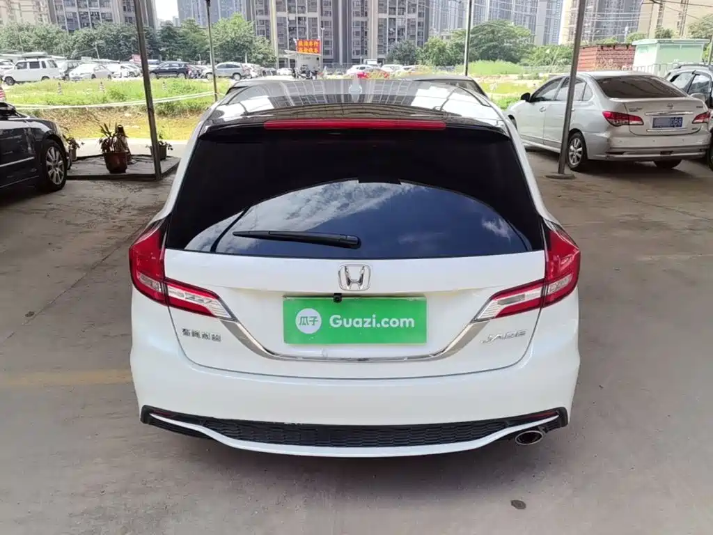 Honda Jade — миниатюра 6