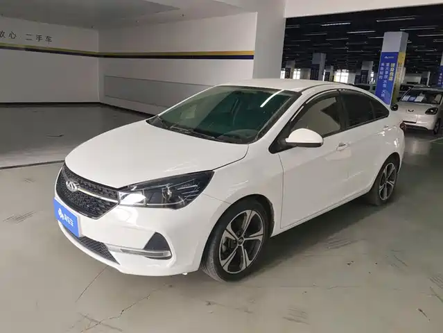 chery arrizo-5