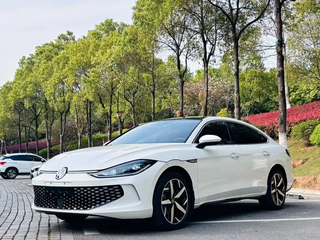Volkswagen Lamando 2023 L 280TSI DSG