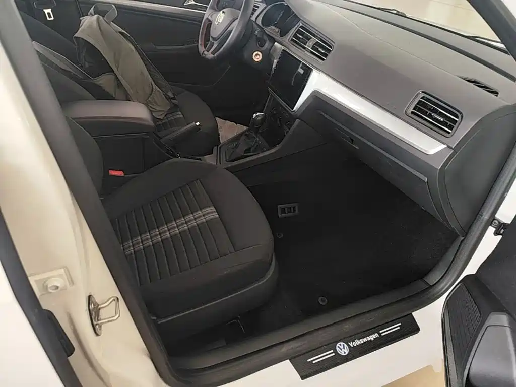 Volkswagen Lavida — миниатюра 25