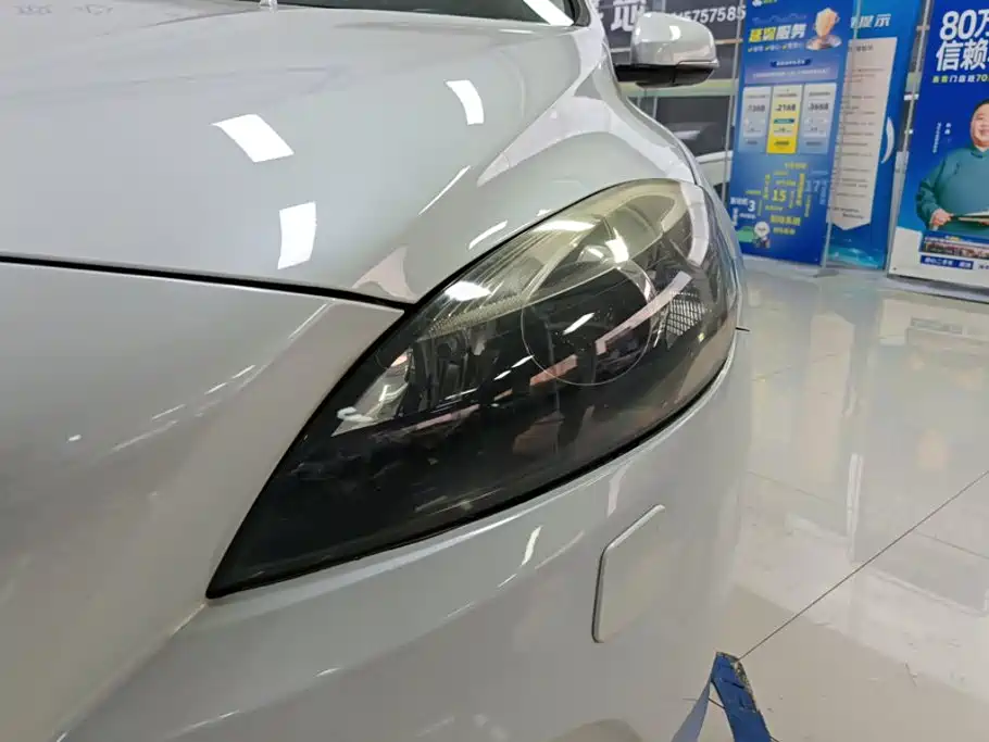 Volvo V40 — миниатюра 5