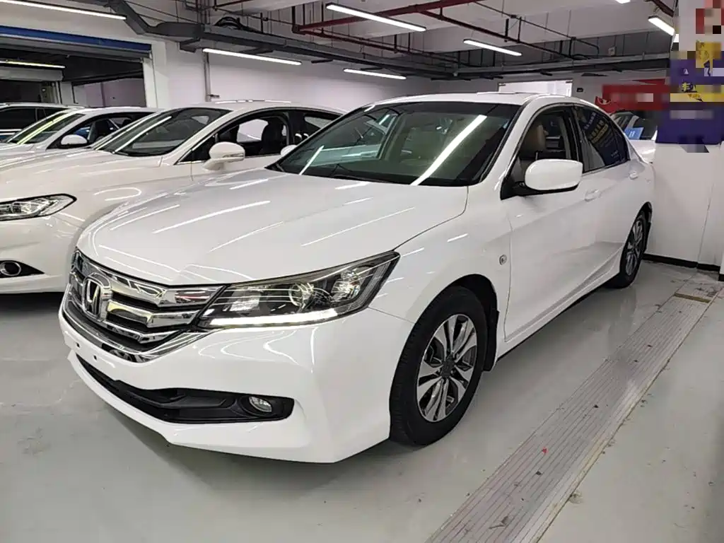 Honda Accord — миниатюра 2