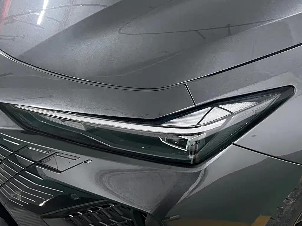 Changan UNI-V — миниатюра 8