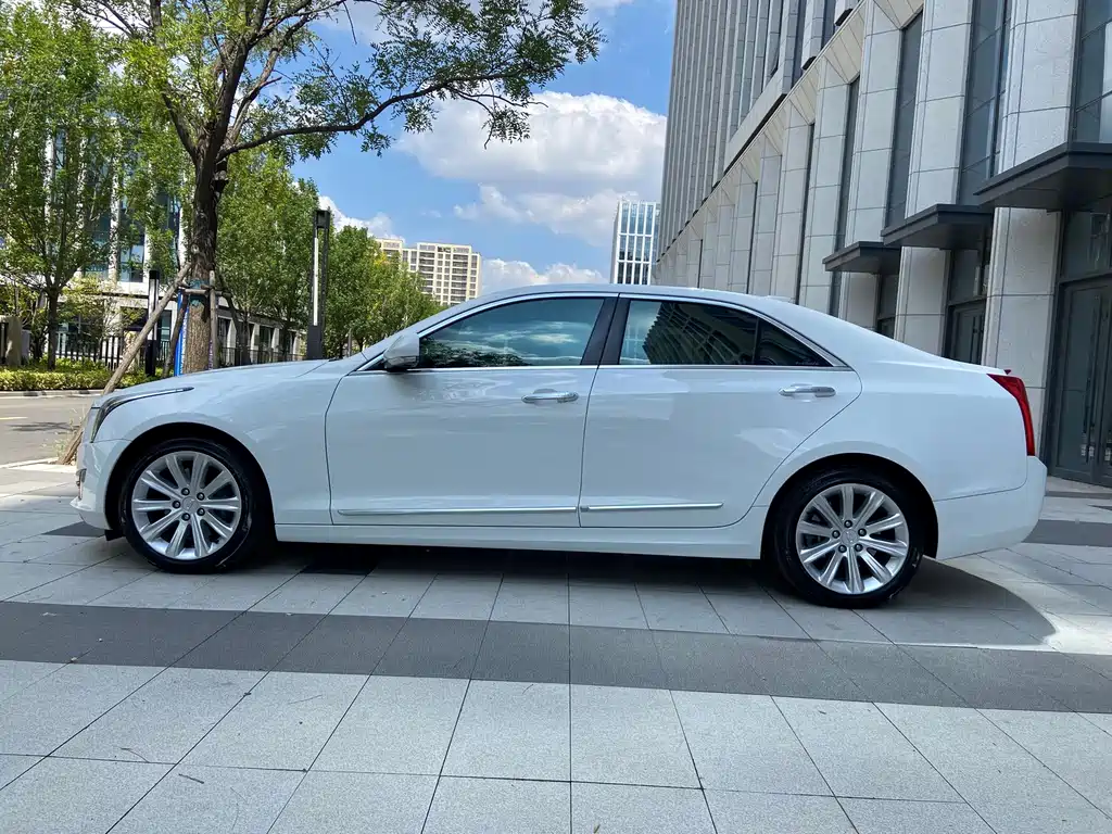 Cadillac ATS-L — миниатюра 2