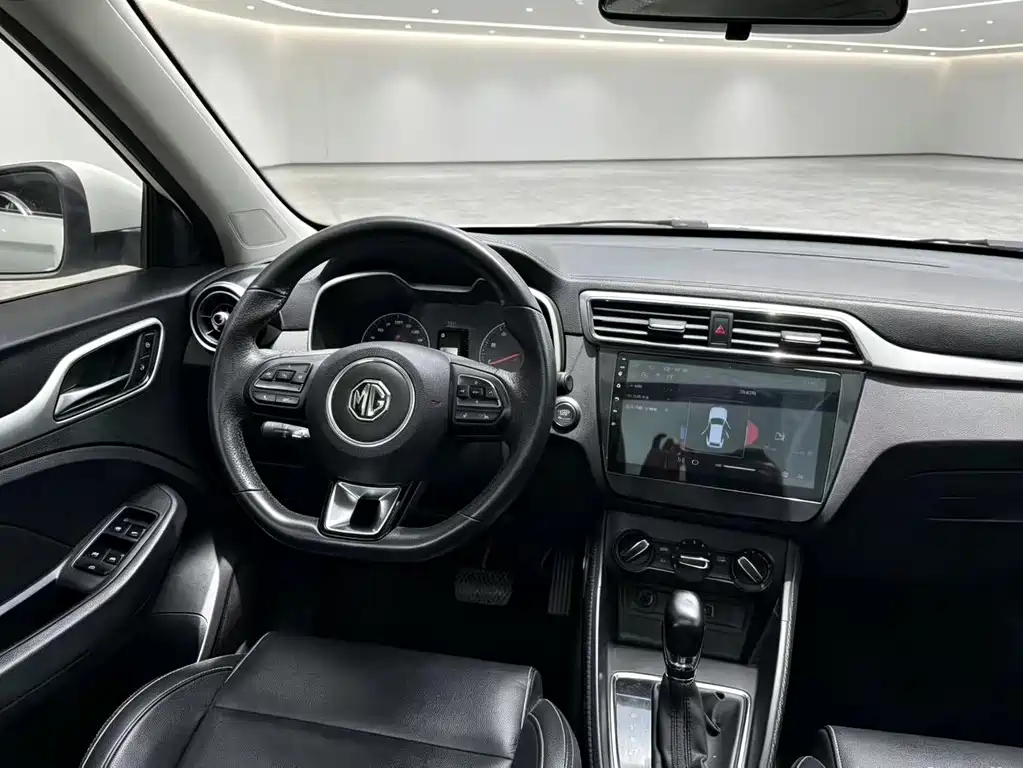 MG ZS — миниатюра 7