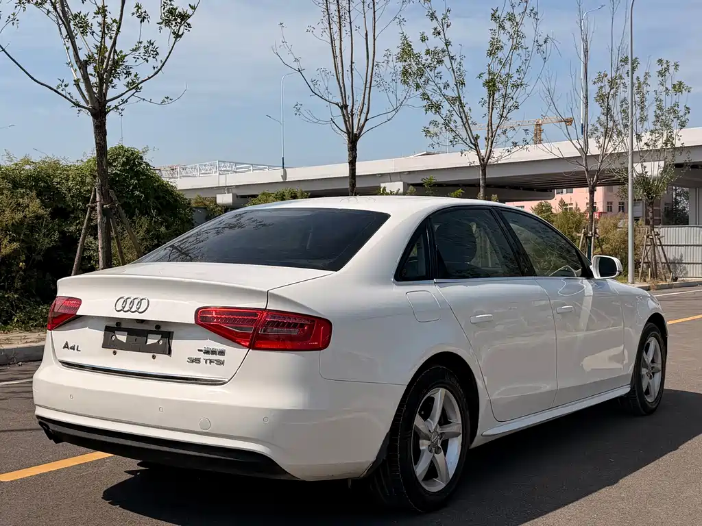 Audi A4L — миниатюра 6