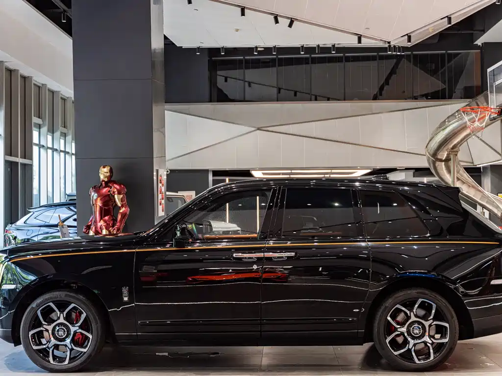 Rolls-Royce Cullinan Black Badge, фото 10