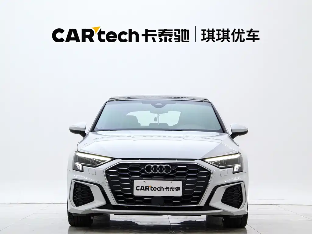 Audi A3 2022 Sportback 35 TFSI Fashion Sport
