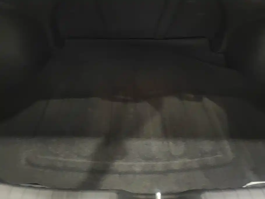Hyundai Elantra — миниатюра 4