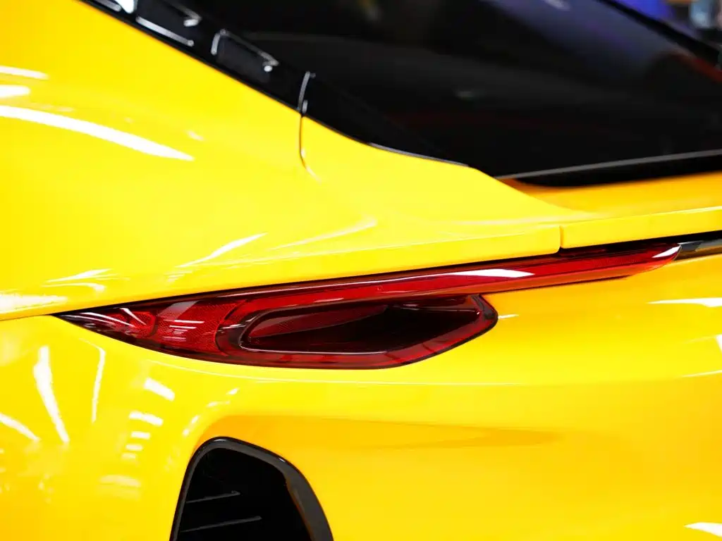 Lotus Emira — миниатюра 4