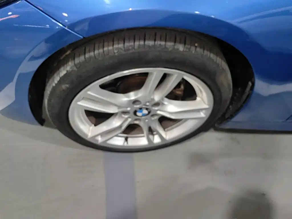 BMW 3 Series — миниатюра 23