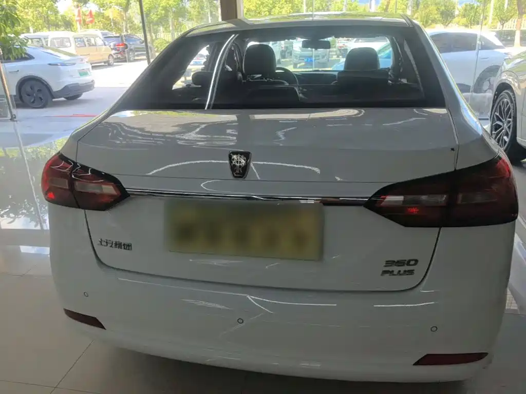 Roewe 360 — миниатюра 6