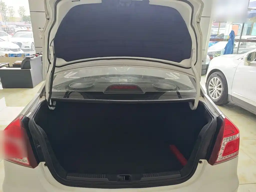 Geely King Kong — миниатюра 19