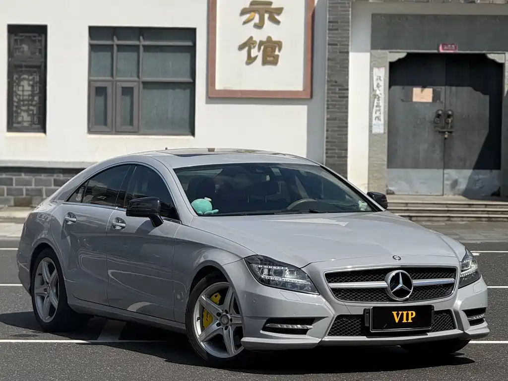 Mercedes-Benz CLS — миниатюра 4