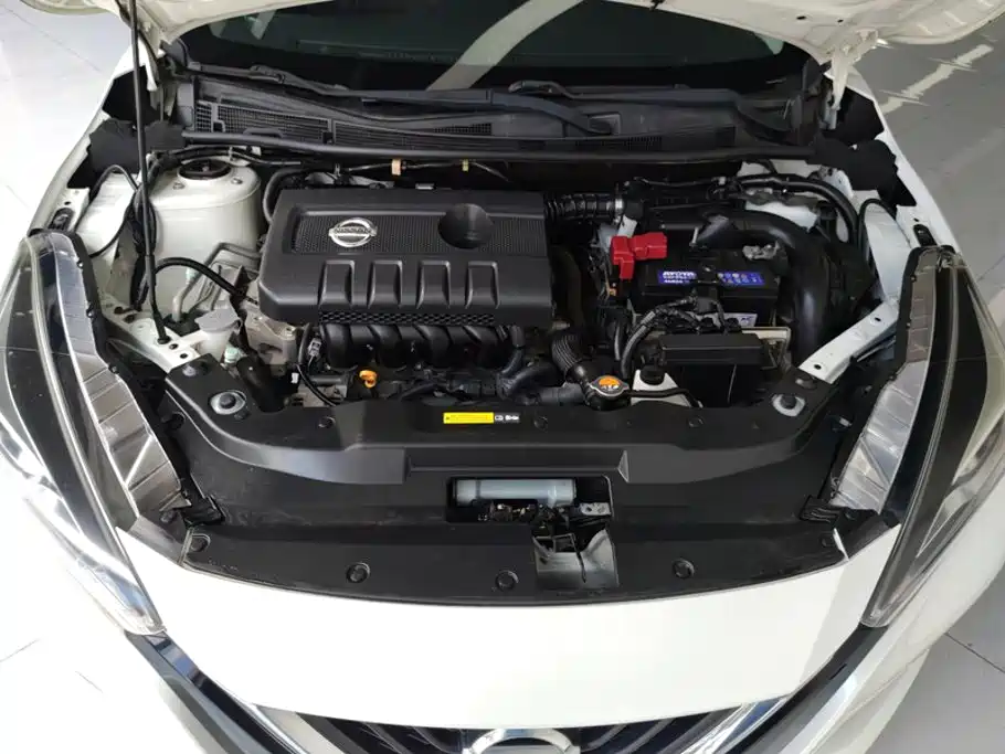 Nissan Bluebird 1.6L CVT Smart Cool Edition, фото 10