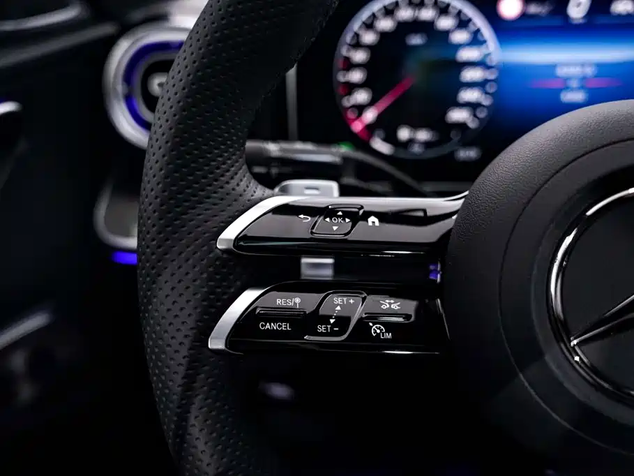 Mercedes-Benz C-Class — миниатюра 27