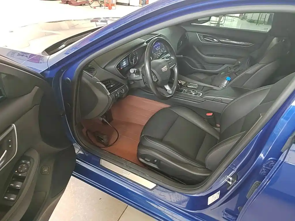 Cadillac CT5 — миниатюра 16