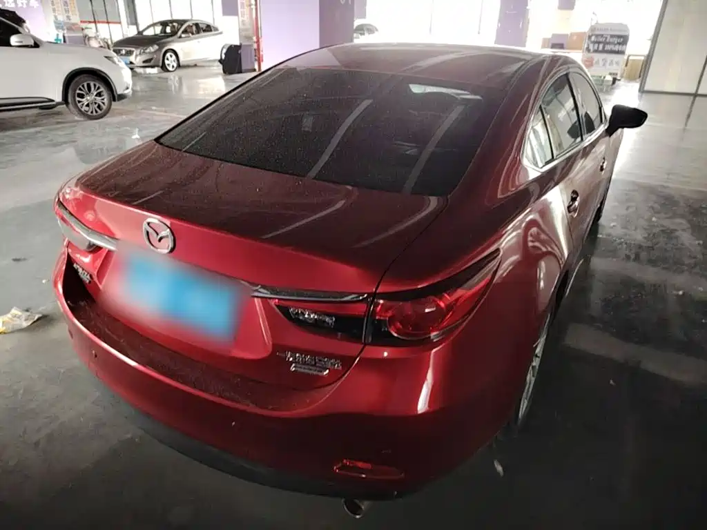 Mazda Atenza 2015 2.0L Luxury