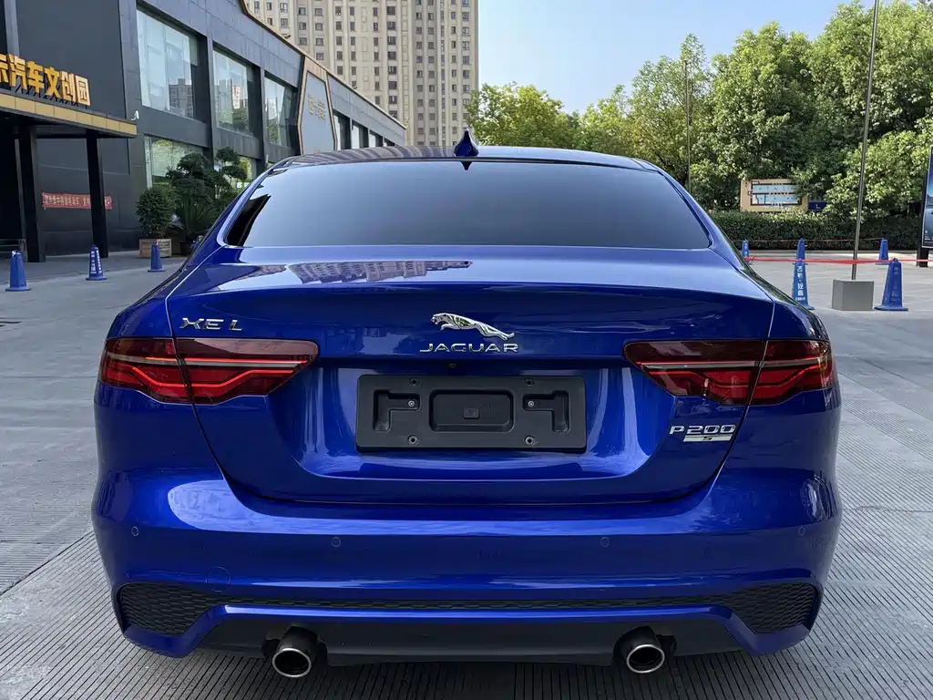 Jaguar XEL — миниатюра 4