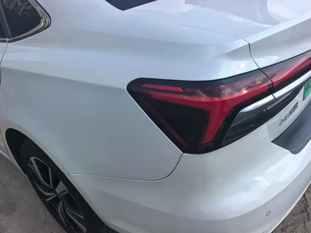 Roewe Feifan ER6 — миниатюра 9