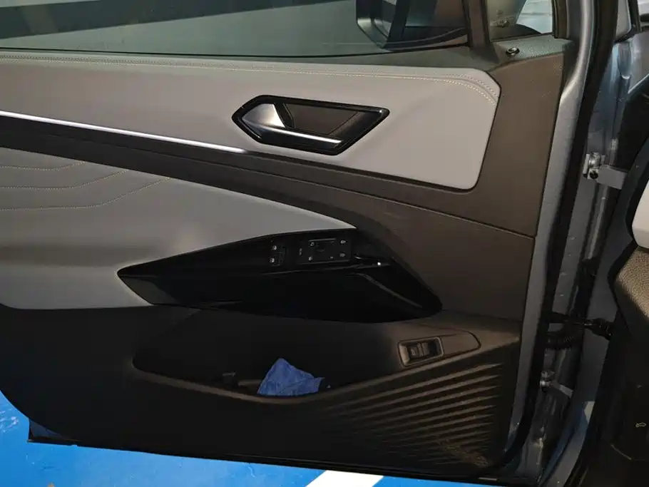 Volkswagen ID.4 X — миниатюра 7