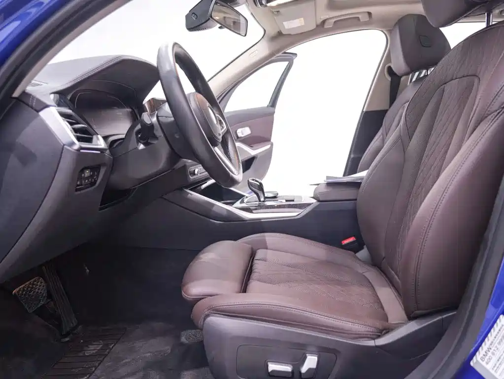 BMW 3 Series — миниатюра 17